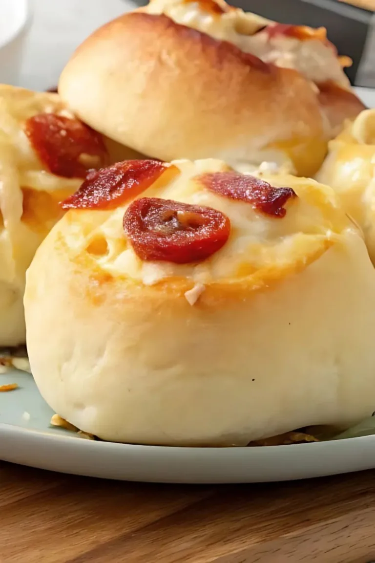 Cheesy Pepperoni Rolls